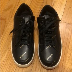 BALENCIAGA AUTHENTIC SNEAKERS